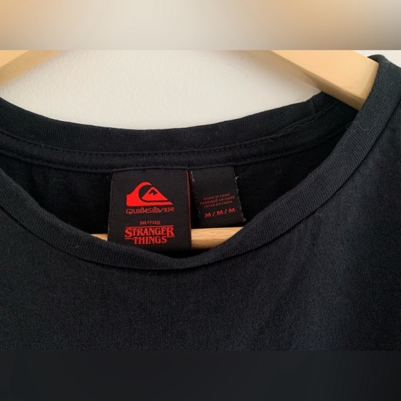 QuickSilver Stranger Things T-shirt - Picture 3 of 7